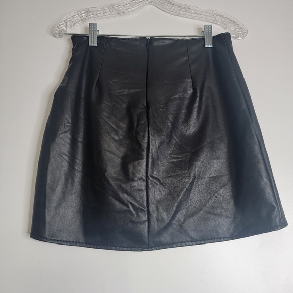 Rewash Women's Vegan Leather Wrap Skirt Black - Picture 6 of 11